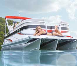 Learn About Electric Pontoon Boats at Columbia Marine